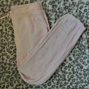 calvin klein sweatpants!✨